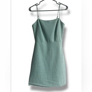 WILFRED Aritzia Isabelle Green Plaid Spaghetti Strap Mini Dress Sz 0